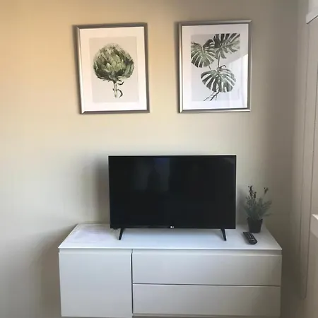 New Aqueduct View Romantic In Campolide - 2b Лиссабон